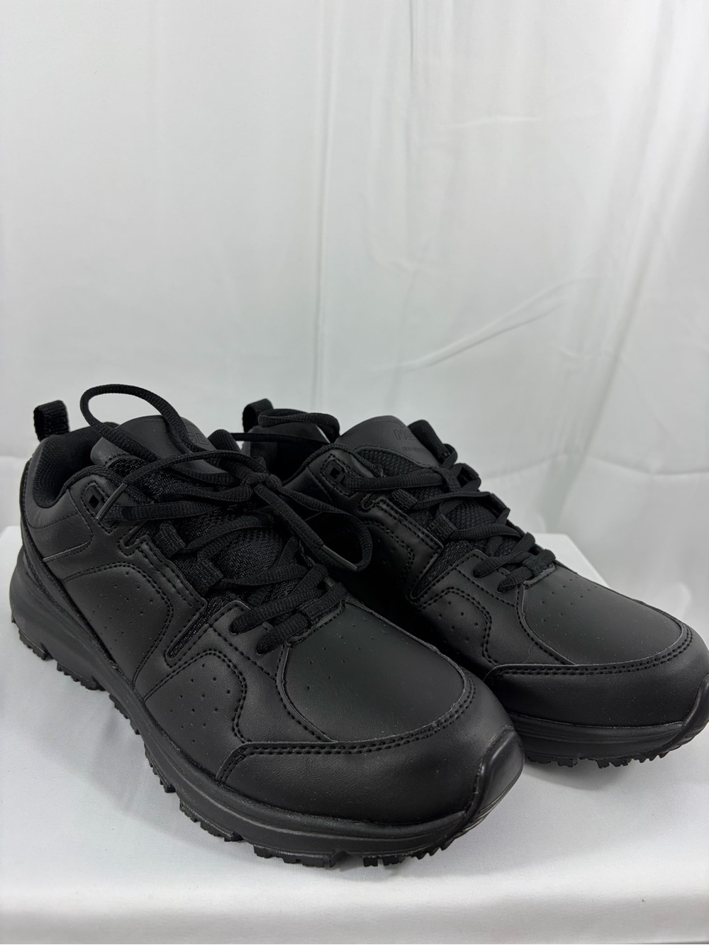 NWT Northside Men's Size 8 Black Athletic Walking Shoes